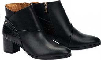 Pikolinos Womens Calafat Boots In Black