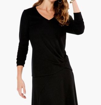 Nic+Zoe Cozy Rib Twist Top In Black