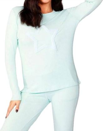 French Kyss Crew With Star In Mist