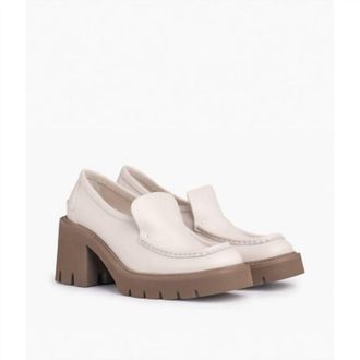 Pedro Garcia Womens Zavanna Heeled Loafer In Basmati
