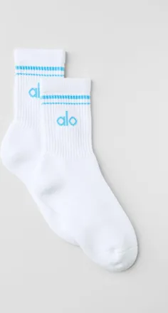 Alo | Half-Crew Throwback Socks in White/Azure Blue, Size: Medium