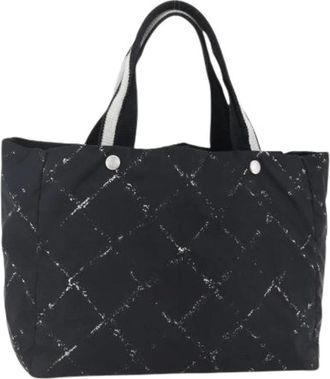 Chanel Pre-owned Tote Bags, female, Black, Size: ONE SIZE Pre-owned Nylon Tote Bag