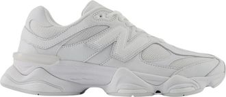 New Balance 9060 Unisex Hardloopschoenen - Dames - Sneakers - Wit - 41 1/2 EU - Schoenen