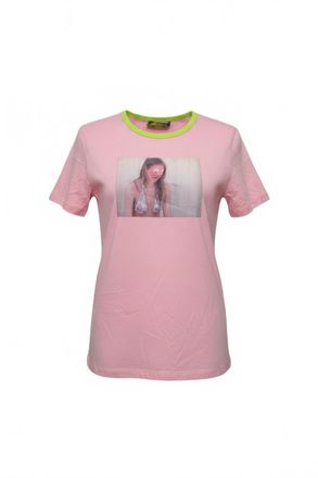 Petra Womens Graphic T-Shirt In Pink
