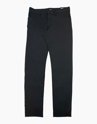 HUGO BOSS Mens Hugo Boss Maine3_20 Regular Fit Jean Black 001 - Size: W31-L32