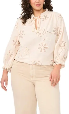 Vince Camuto Flower Appliqu&eacute; Tie Neck Top in New Ivory at Nordstrom, Size 3X