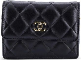 Chanel Camellia Bow Flap Card Holder with Chain Quilted Lambskin clutch bag - Zwart