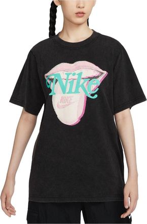 Nike (WMNS) Nike Sportswear Essential Graphic T-shirt Asia Sizing Black HM4594-010