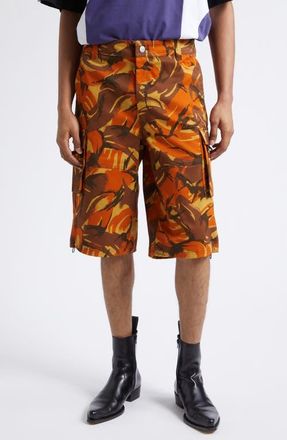 Martine Rose Camouflage Utility Cargo Shorts in Orange Camo at Nordstrom, Size X-Large