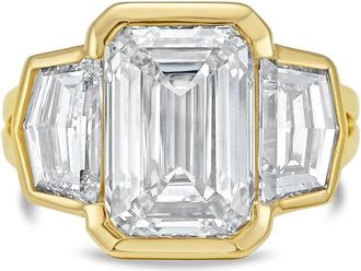 Diana M. Jewels 18kt Yellow Gold Lab Grown 15.00 ct Emerald Diamond 3-Stone Bezel Ring