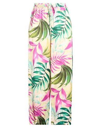 Guess BOTTOMWEAR - Trousers on YOOX.COM