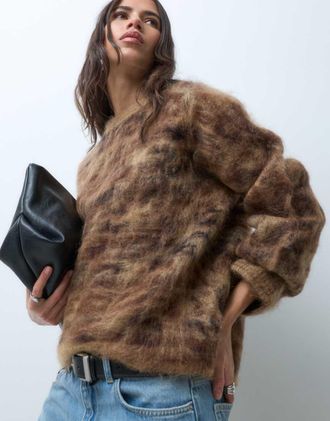 & Other Stories maglione in maglia in misto lana soffice con stampa leopardata astratta-Neutro