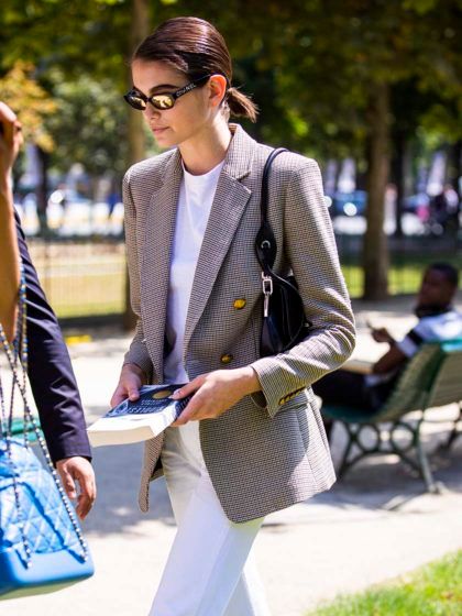 Questi sono i blazer che dobbiamo assolutamente avere per l’autunno: parola di star!