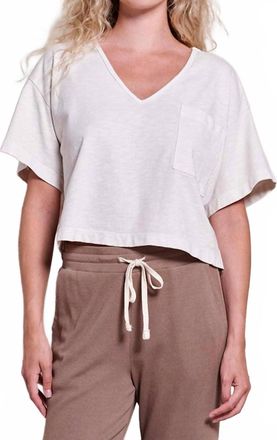 Sundry Crop V-Neck Pocket Tee In Oyster
