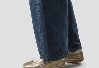 Alexander Smith Thames Woman in gold laminated leather