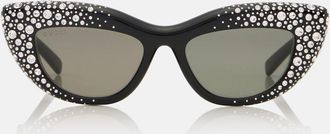Gucci Gafas de sol cat-eye adornadas con GG