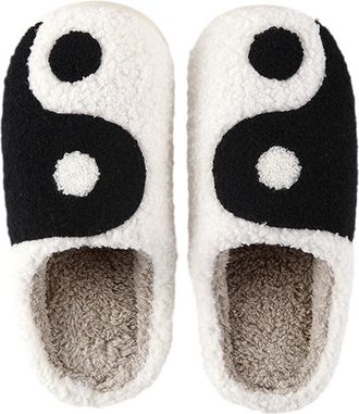 Generic Slippers Womens Plush Winter Slippers Yin-Yang Slippers Warm Non-Slip Flat Slippers Cute Cartoon House Slippers Comfortable Felt Slippers Unisex Soft 