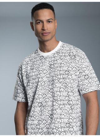 Trigema T-Shirt TRIGEMA TRIGEMA T-Shirt mit freundlichem Smiley-Muster, Herren, Gr. XXL, weiss (wei&szlig;), 100% Baumwolle, Basic, Shirts T-Shirt