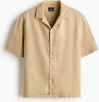 H&M Relaxed Fit Short-sleeved Muslin Shirt in Dusty Yellow at Nordstrom, Size Xx-Large