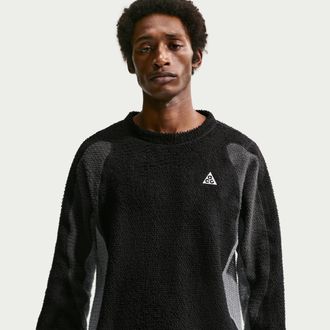 Nike Mens Nike ACG Wolf Lichen Crew-Neck Top in Black | IH1445-010