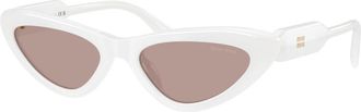 Miu Miu Angular Cat-Eye Zonnebril - unisex - Zonnebrillen - Wit - 55 MM - Accessoires
