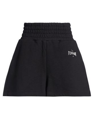 Chiara Ferragni HOSEN & R&Ouml;CKE - Shorts & Bermudashorts auf YOOX.COM