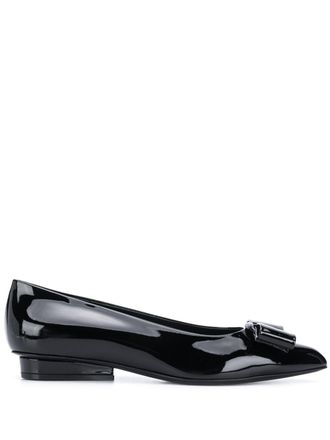 Ferragamo Viva bow embellished ballerinas - women - Leather/Leather/Leather - 4.5 - Black