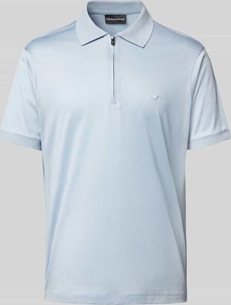Emporio Armani Regular Fit Poloshirt mit Logo-Badge in Hellblau, Gr&ouml;&szlig;e XL