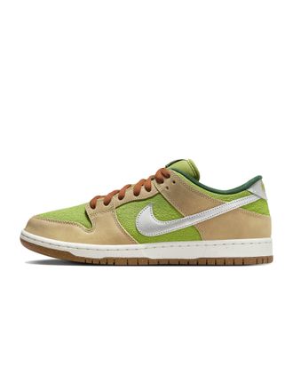 Nike Mens SB Dunk Low Pro Sneaker, Sesame Metallic Silver Pear Fir, 10.5 UK