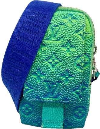 Louis Vuitton Blue Vert Shoulder Bag (Pre-Owned)