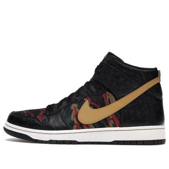 Nike Dunk CMFT Premium Tiger Camo 716714-002