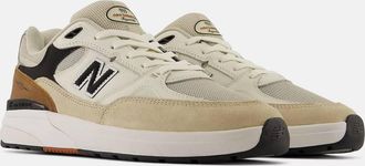 New Balance Mens Numeric Andrew Reynolds 933 Shoes In Quicksand