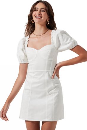 Astr Skylar In White