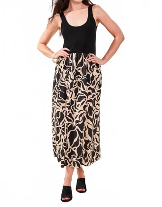 Tribal Sleeveless Maxi Dress In Black
