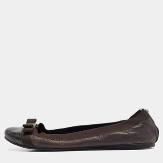 Carolina Herrera CH Carolina Herrera Brown Leather and Patent Cap Toe Bow Scrunch Ballet Flats Size 38