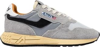 Autry Hardlopende Reelwind in Grijs Su&egrave;de - Dames - Sneakers - Grijs - 41 EU - Su&egrave;de - Schoenen