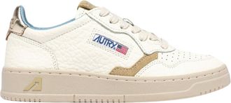 Autry Medalist Low Womens Platinum/Sponge Sneakers