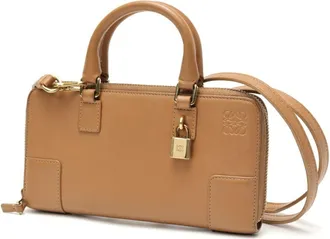 Loewe Amazona Camel Leather Pouch (Pre-Owned)