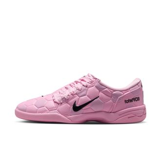 Nike Womens Total 90 Shoes in Pink | IO2388-600