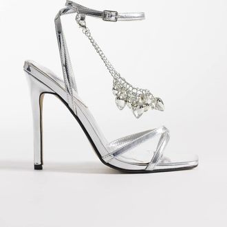 KAIIA Esclusiva Kaiia - 00s - Sandali con tacco argento metallizzato con fascette e catenina con cuore