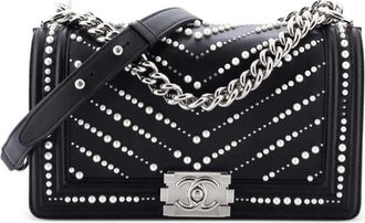 Chanel Boy Flap Bag Pearl Embellished Chevron Calfskin Old Medium shoulder bag - women - Other - One Size - Black