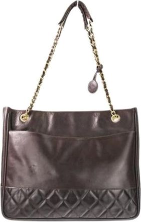 Chanel Pre-owned Shoulder Bags, female, Brown, Size: ONE SIZE Pre-owned Leather Shoulder Bag