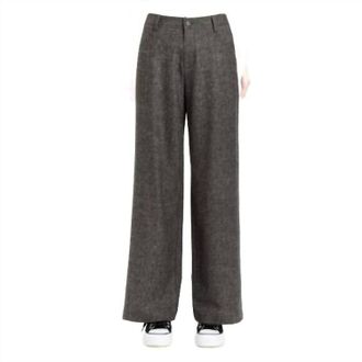 Drew Amrya Pant In Granite