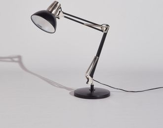 Maisons du monde L&aacute;mpara de escritorio articulada de acero pulido negro