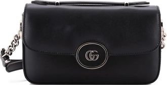 Gucci Petite GG Flap Shoulder Bag Leather Small crossbody bag - Zwart