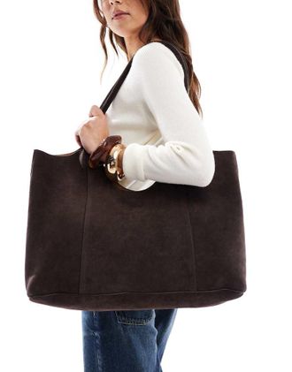 Asos Premium - Borsa shopping premium arrotondata in camoscio doppiato color cioccolato-Marrone