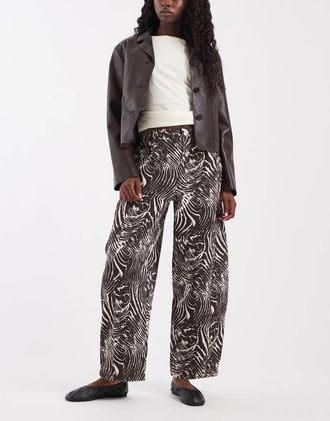 Asos jeans barrel leg con stampa zebra in coordinato-Multicolore