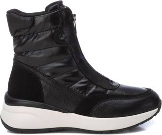 Xti Womens Sporty Ankle Boots In Black
