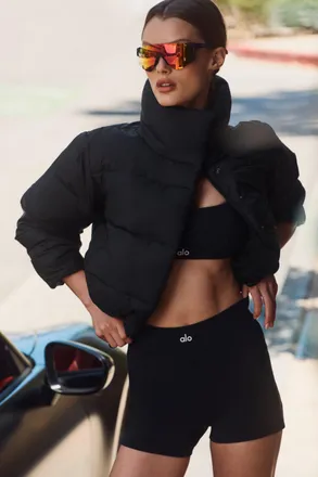 Alo | 3 Airbrush High-Waist Aura Short in Black, Size: Medium