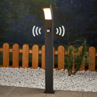 Lucande Outdoor lights with Sensor Lennik with motion detector (modern) in Black made of Aluminium (1 light source,) from Lucande garden light, path light